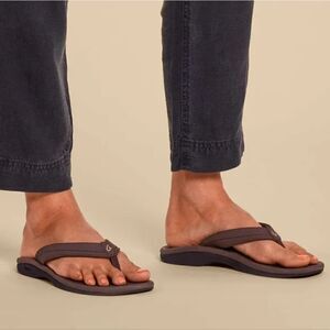 Olukai Ohana Brown Flip Flop Thong Sandals